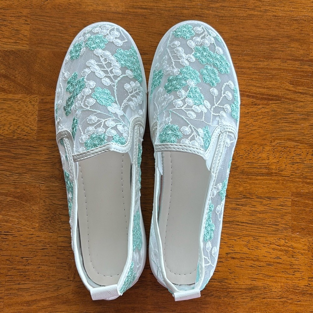 Teal and White Flirty Shoes